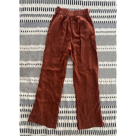 A&F Wide Leg Linen Pants in Orange Spice - Picture 2 of 5